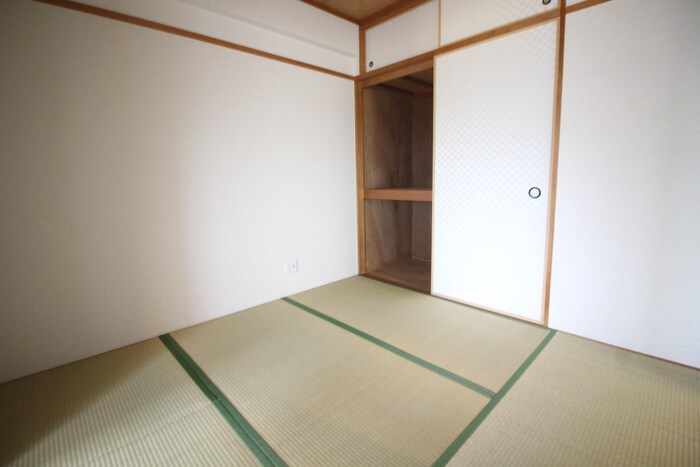 サンローゼⅡの物件内観写真