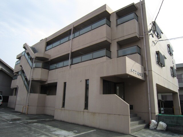 メゾン山木２の物件外観写真