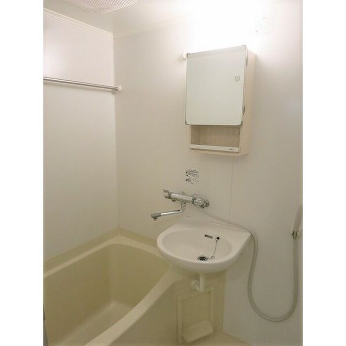 プロシード太閤通の物件内観写真