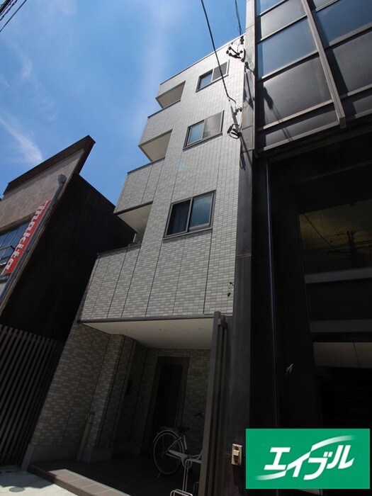 トミテラスの物件外観写真