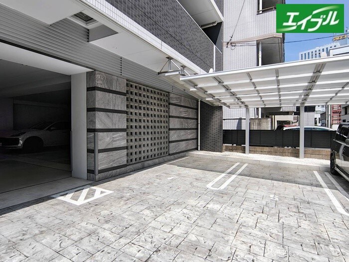 ラヴィータ泉の物件外観写真