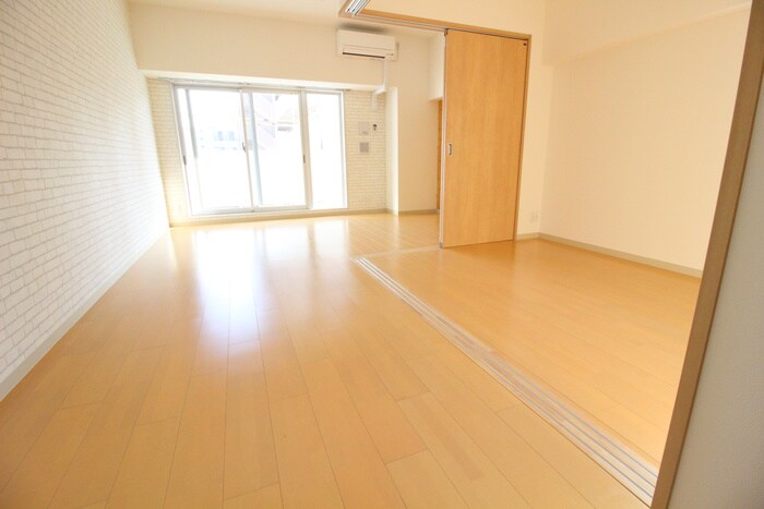 ラヴィータ泉の物件内観写真