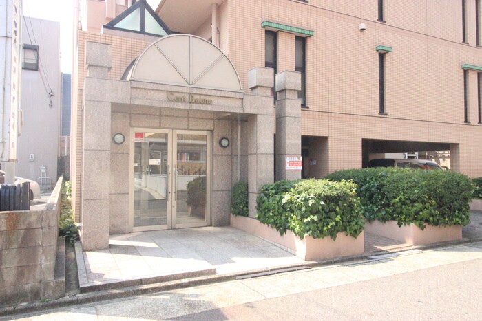 セントボウノの物件外観写真