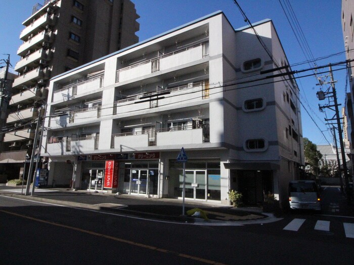 千種ハイツの物件外観写真