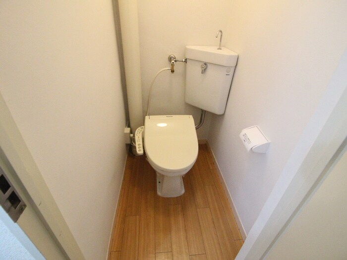 千種ハイツの物件内観写真