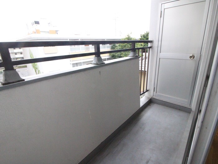 千種ハイツの物件内観写真