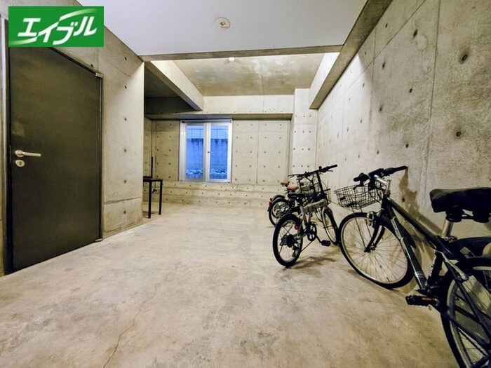 ＩＺＭ３６の物件外観写真