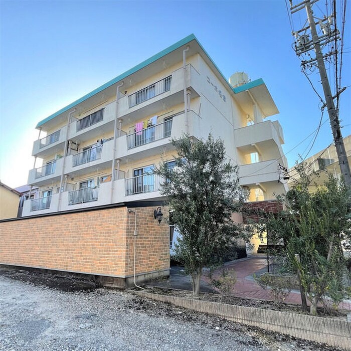 コーポ名倉の物件外観写真