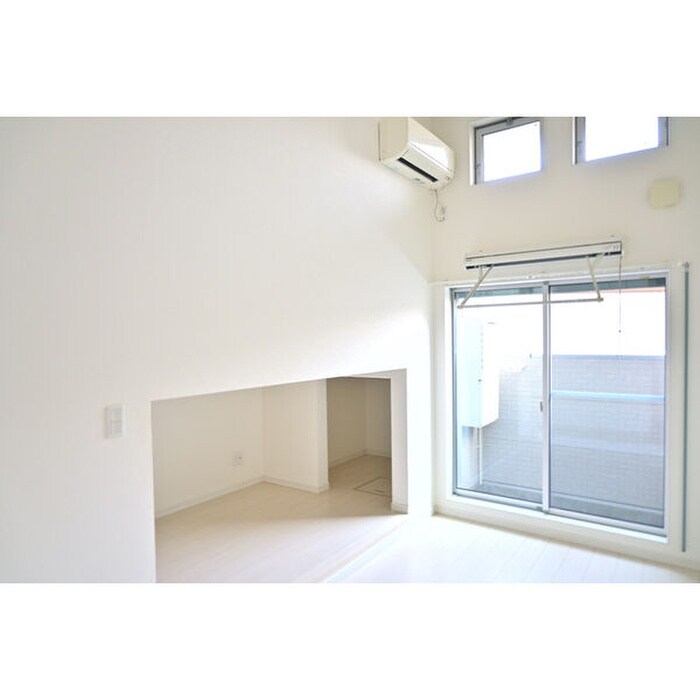 ローレルフォレスタ本陣の物件内観写真