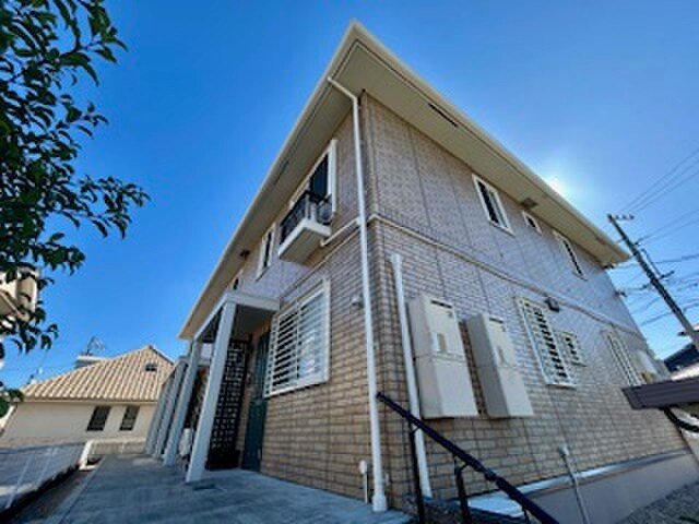 サニ－コ－トＫＡＺＡＫＯＥの物件外観写真