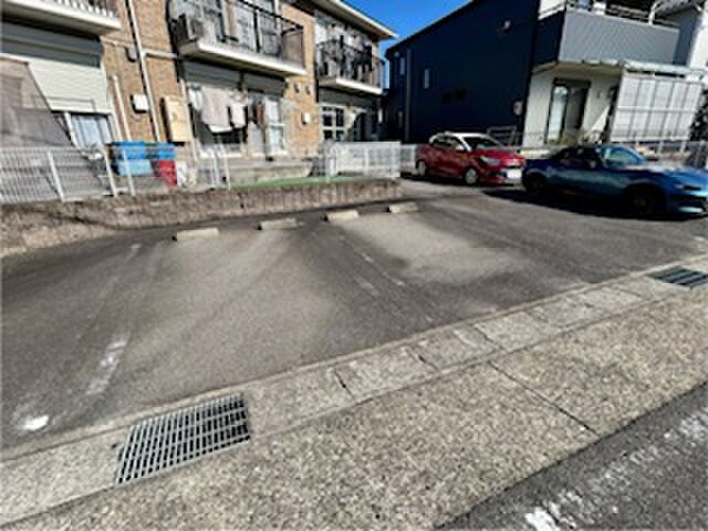 サニ－コ－トＫＡＺＡＫＯＥの物件外観写真