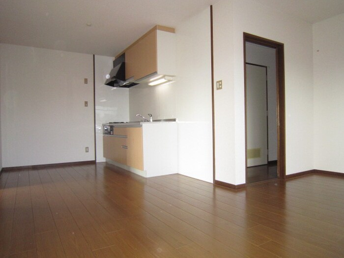 エルハイム岡崎の物件内観写真