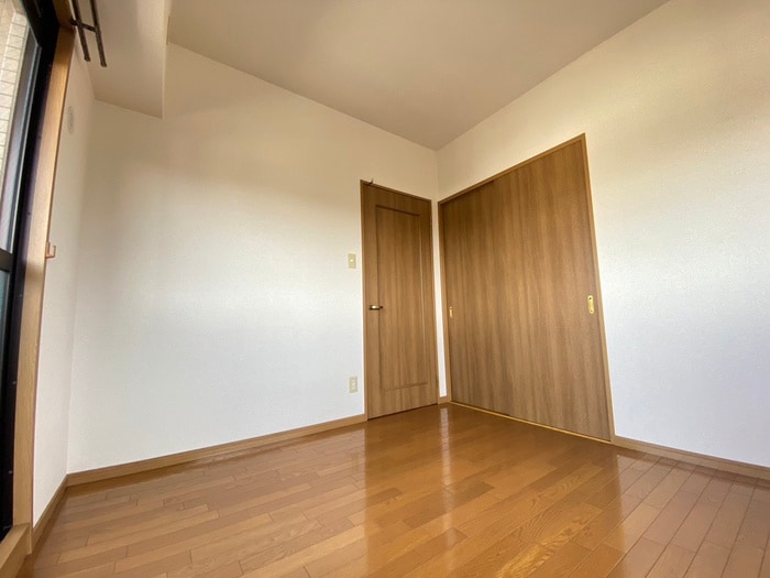 ロイヤルヒルズの物件内観写真