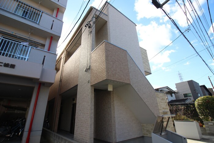 ハーモニーテラス松園の物件外観写真