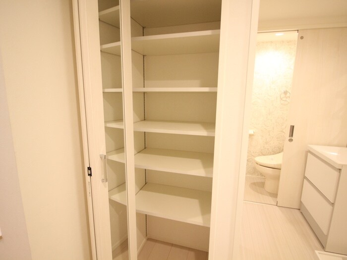 ディープリバーの物件内観写真