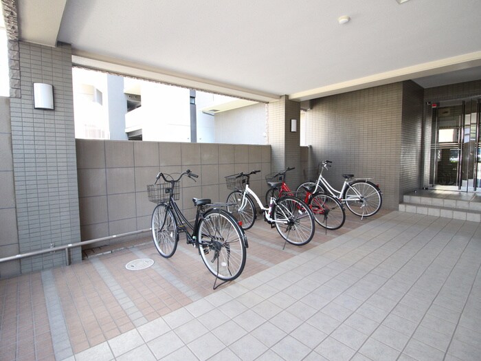 スカイフラット名古屋の物件外観写真