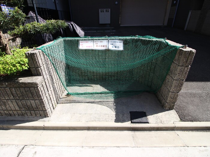 スカイフラット名古屋の物件外観写真