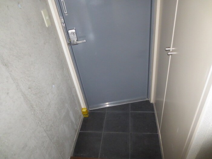 ノーサレンダーの物件内観写真