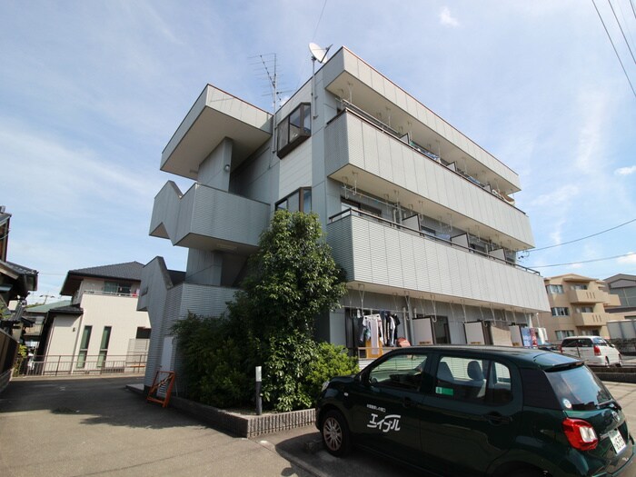 ラポ－ル川本の物件外観写真