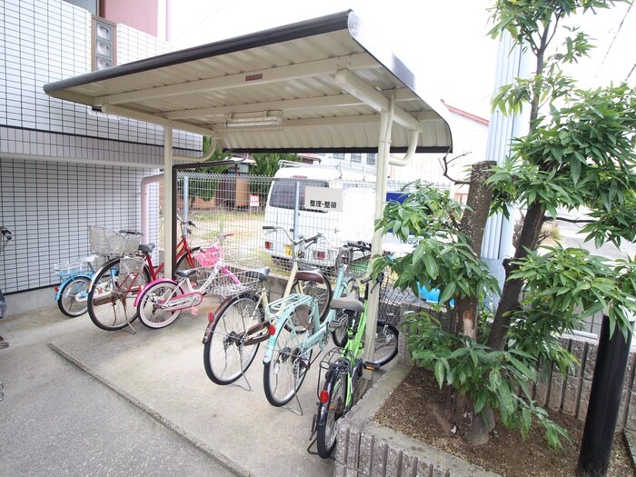 第２奥村マンションの物件外観写真