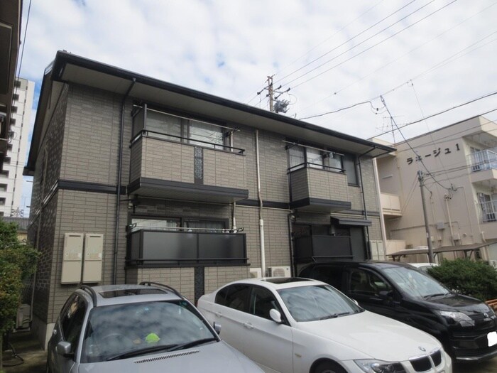 エステート美幸の物件外観写真