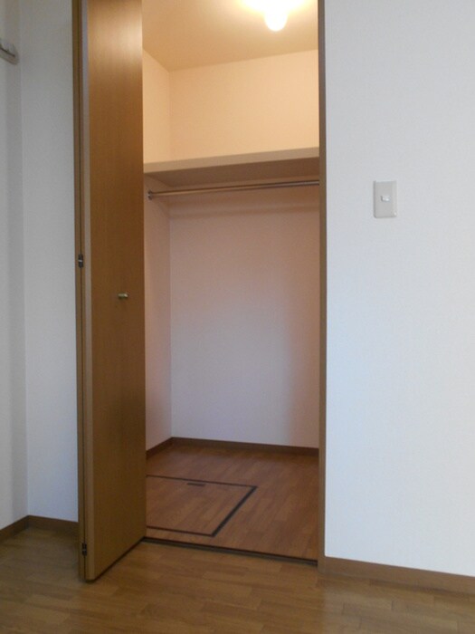 エステート美幸の物件内観写真