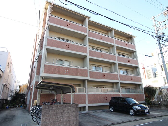 メゾン　ドゥ　城北　の物件外観写真