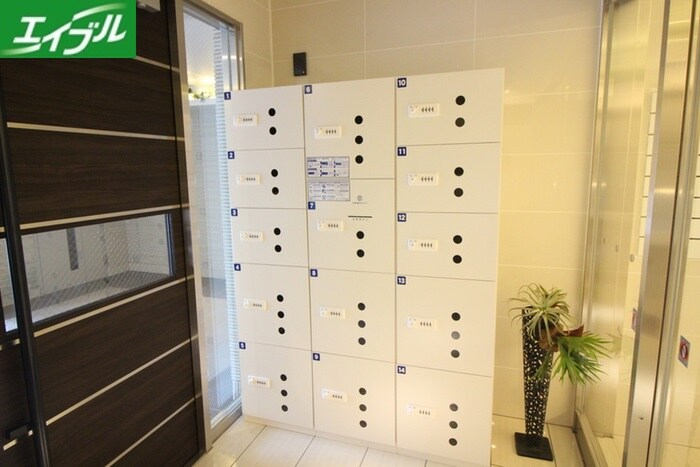 ﾁｪﾙﾄｳﾞｨｰﾀの物件外観写真