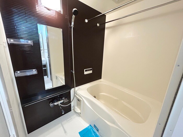 ﾁｪﾙﾄｳﾞｨｰﾀの物件内観写真