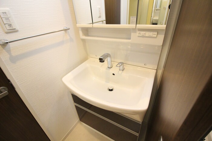 ﾁｪﾙﾄｳﾞｨｰﾀの物件内観写真