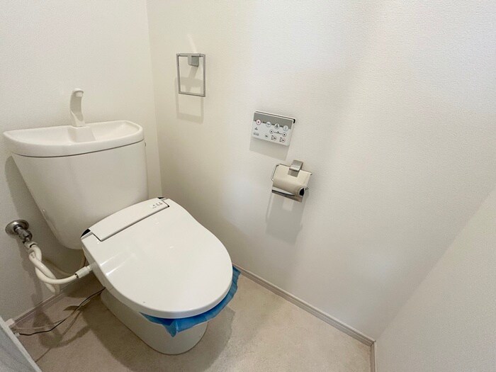 ﾁｪﾙﾄｳﾞｨｰﾀの物件内観写真