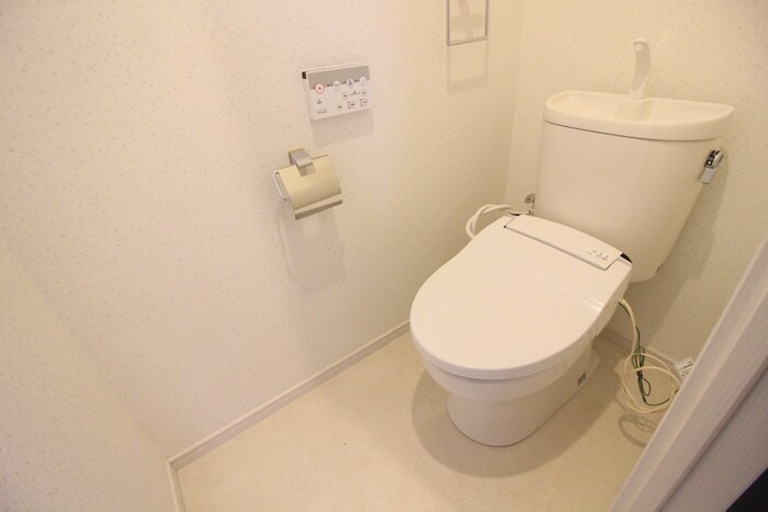 ﾁｪﾙﾄｳﾞｨｰﾀの物件内観写真