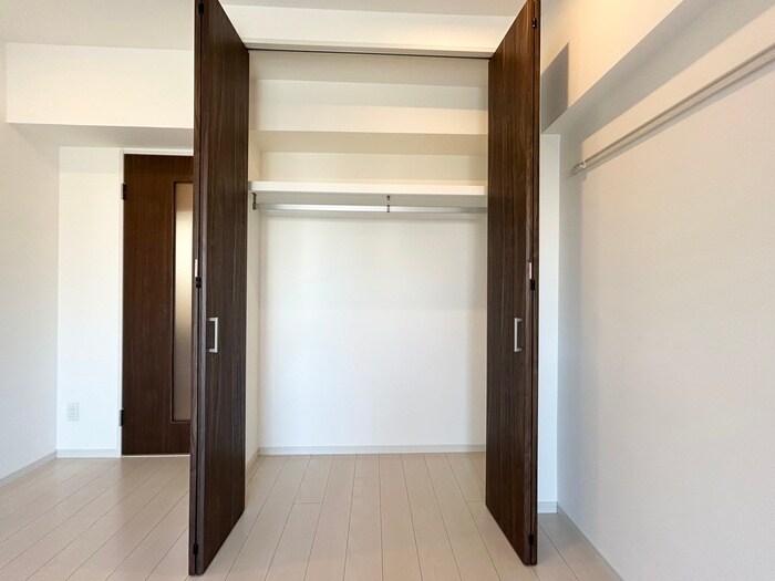 ﾁｪﾙﾄｳﾞｨｰﾀの物件内観写真