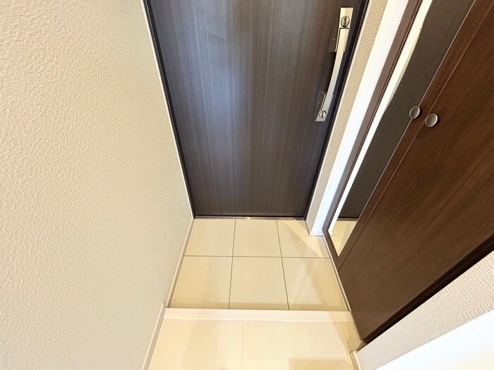 ﾁｪﾙﾄｳﾞｨｰﾀの物件内観写真