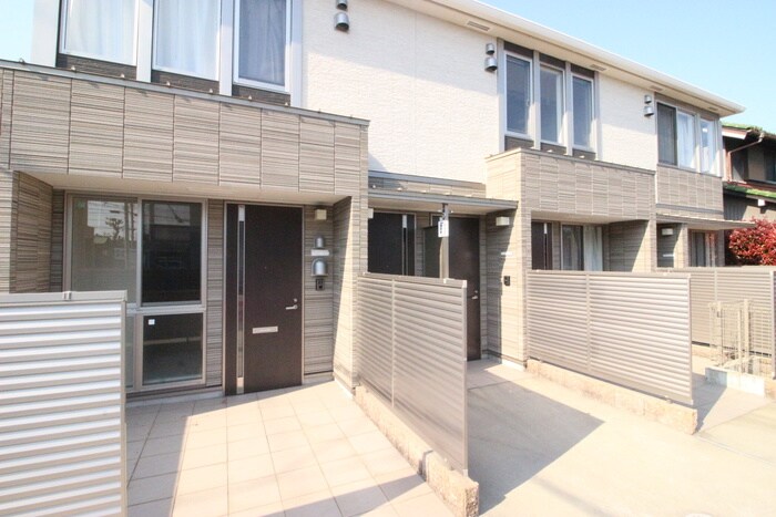 ラ・ルチアの物件外観写真