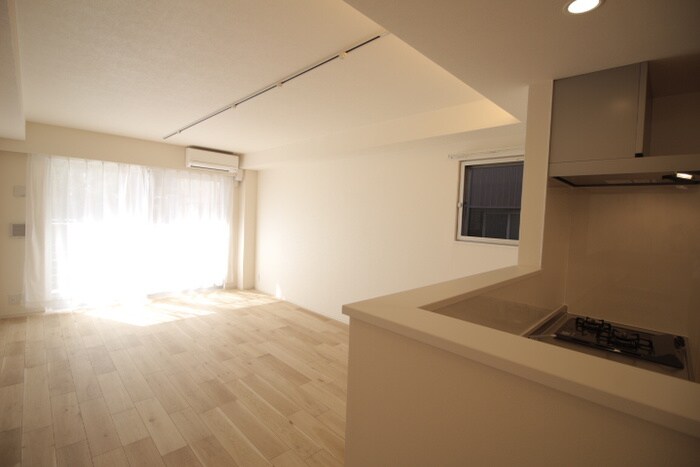 覚王山アパートメントの物件内観写真