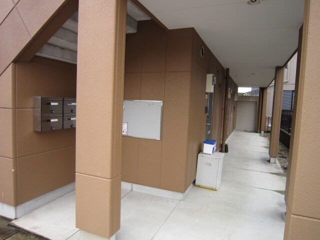 アメニティ－グリ－ンの物件外観写真