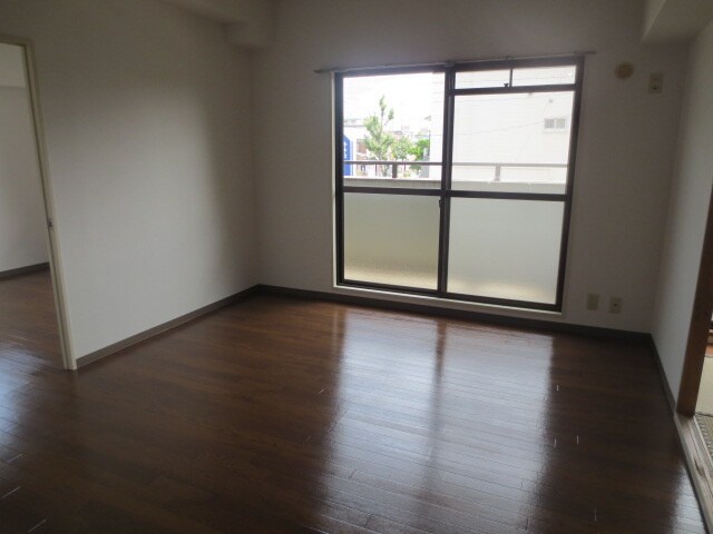 ブラザ－ビル八幡の物件内観写真