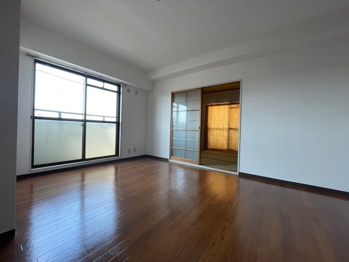 ブラザ－ビル八幡の物件内観写真