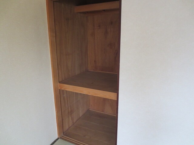 ブラザ－ビル八幡の物件内観写真