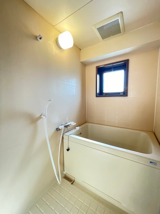 ブラザ－ビル八幡の物件内観写真