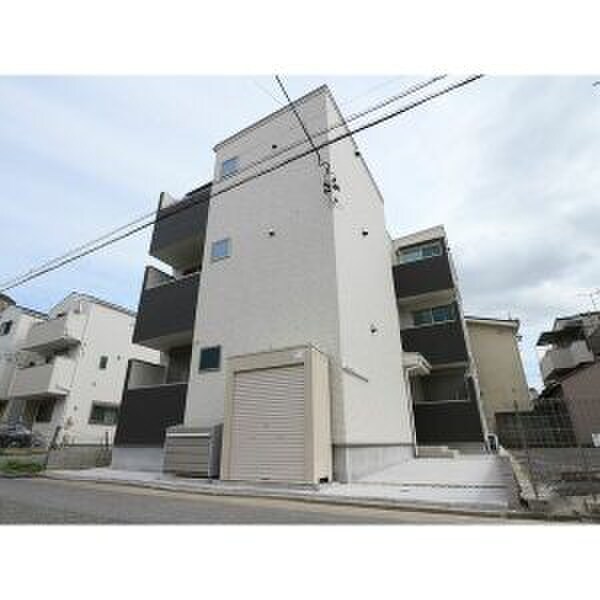 REGALEST浄心の物件外観写真