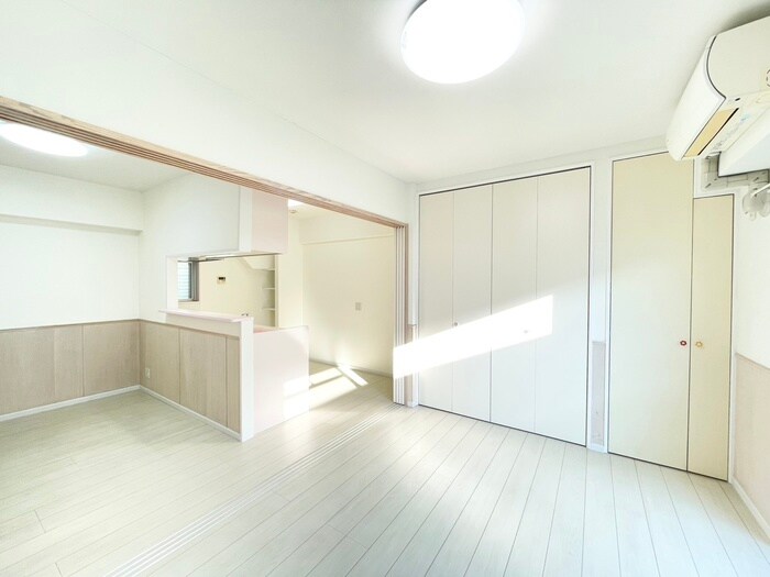 メゾン幅下の物件内観写真