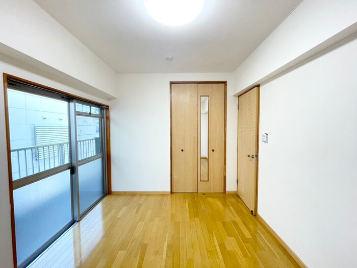 メゾン幅下の物件内観写真