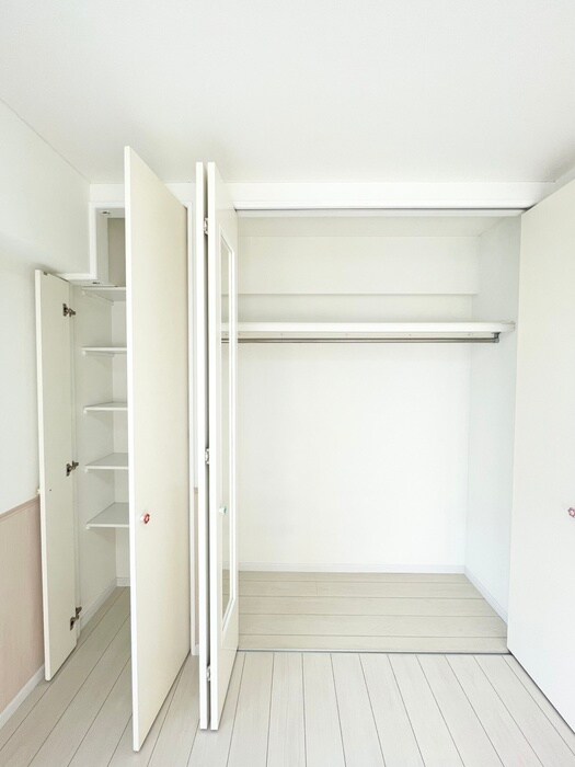 メゾン幅下の物件内観写真