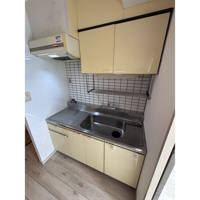 ラフォ－レ岩塚の物件内観写真