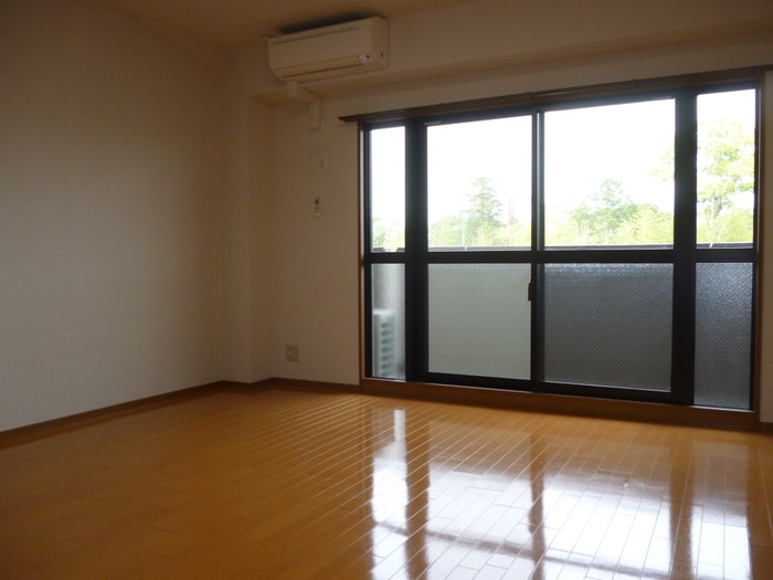 ピュアライフの物件内観写真