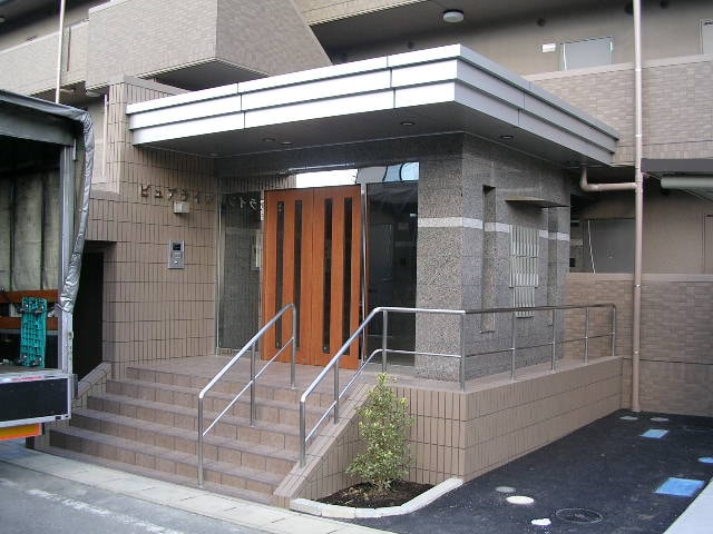 ピュアライフの物件外観写真