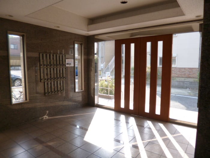 ピュアライフの物件外観写真