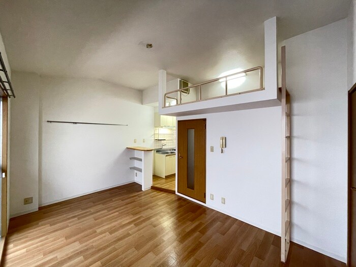 ミラシオン古渡の物件内観写真